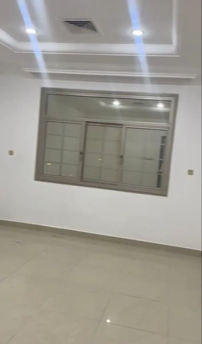 للايجار - عبدالله المبارك