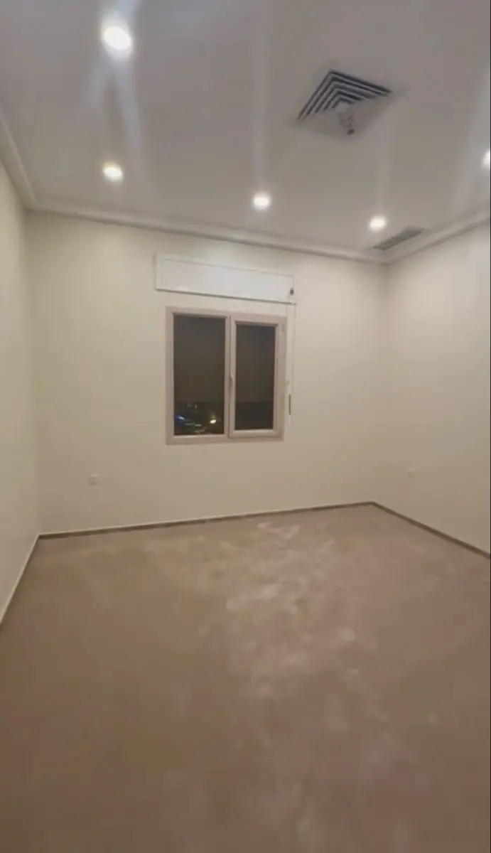 للايجار - الفنيطيس