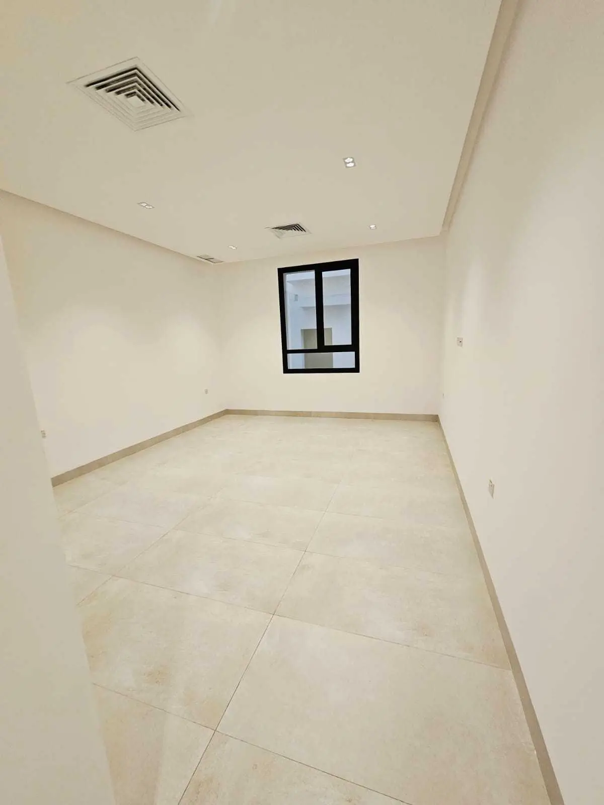 للايجار - خيطان