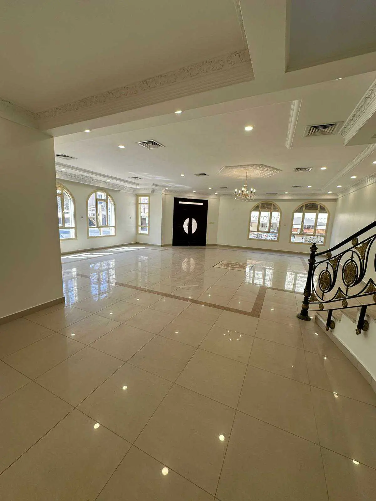 للايجار - السلام