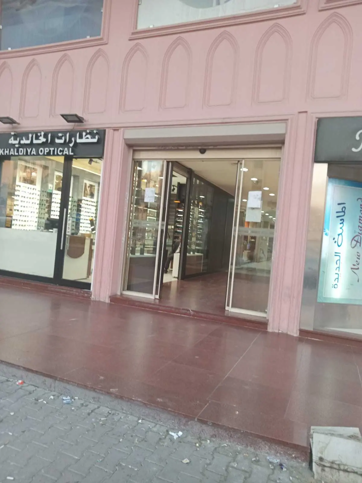 للايجار - الفروانية