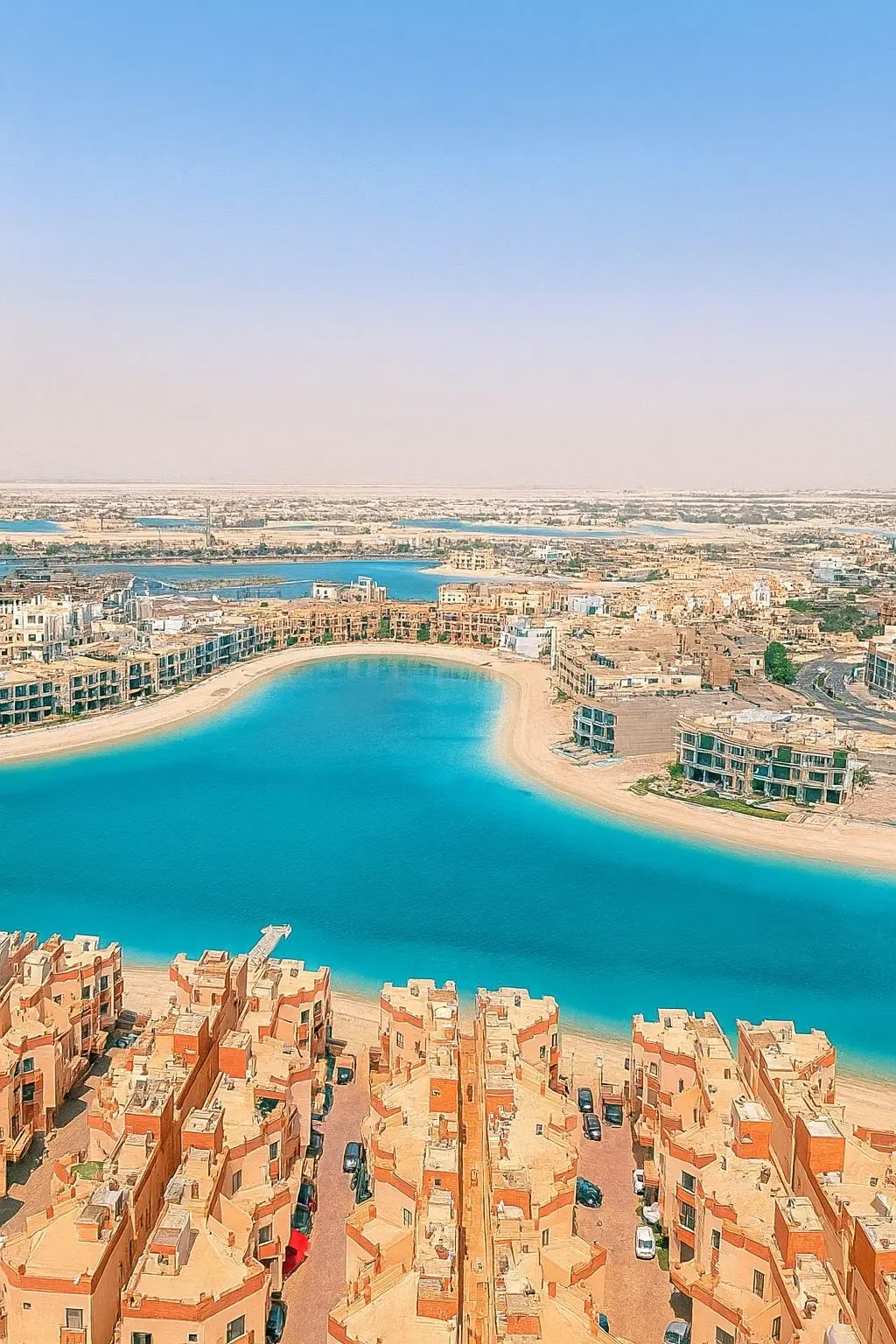 للبيع شاليه في مدينة صباح الأحمد البحرية