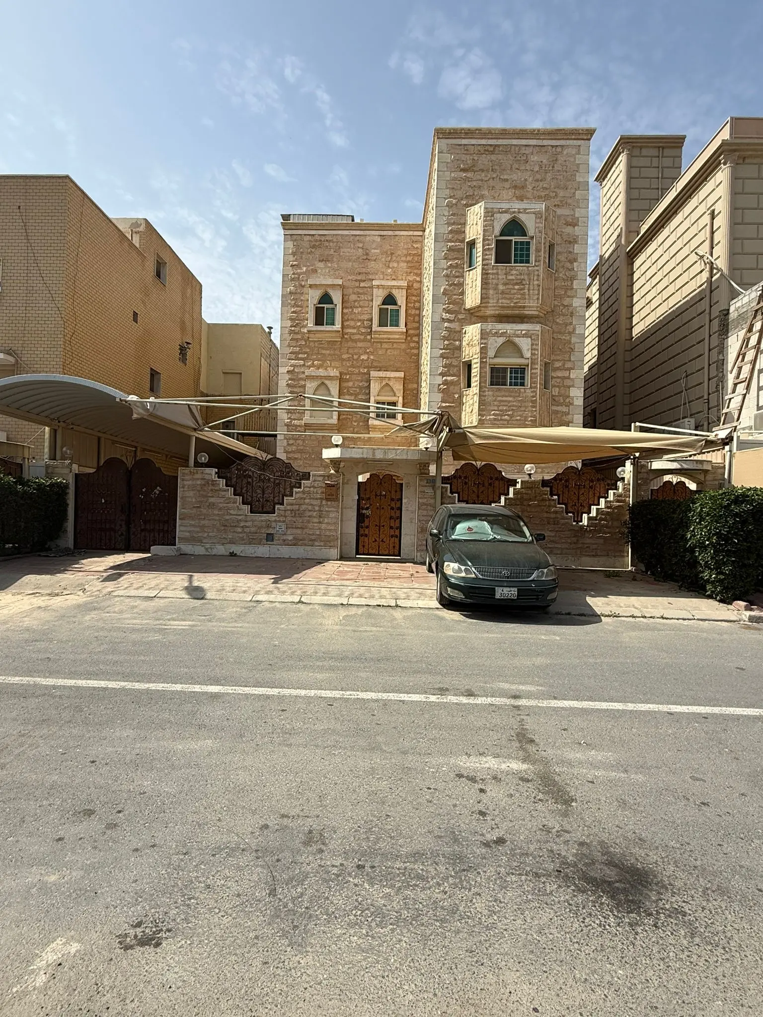 للبيع - القرين