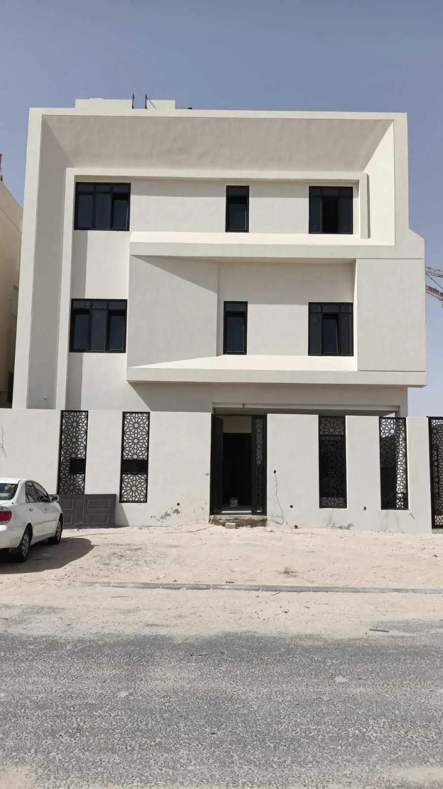 للبيع بالمطلاع بطن وظهر 