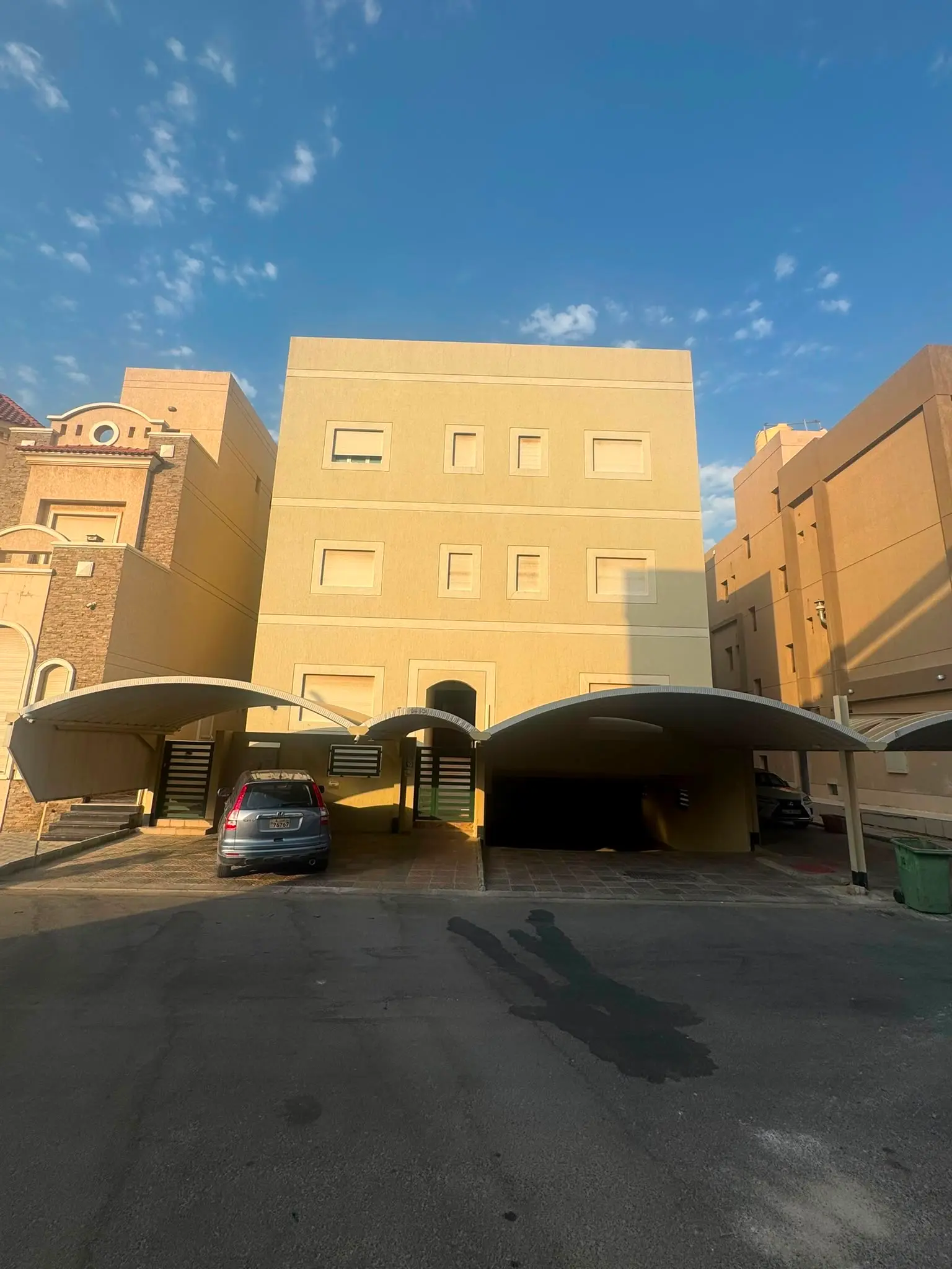 للبيع فيلا ابوفطيره ق6