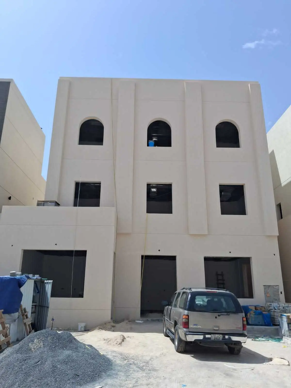 للبيع بالمطلاعN10 ثلاث أدوار و